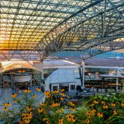 Τα αεροδρόμια επανεφευρίσκουν τους χώρους πριν τον έλεγχο